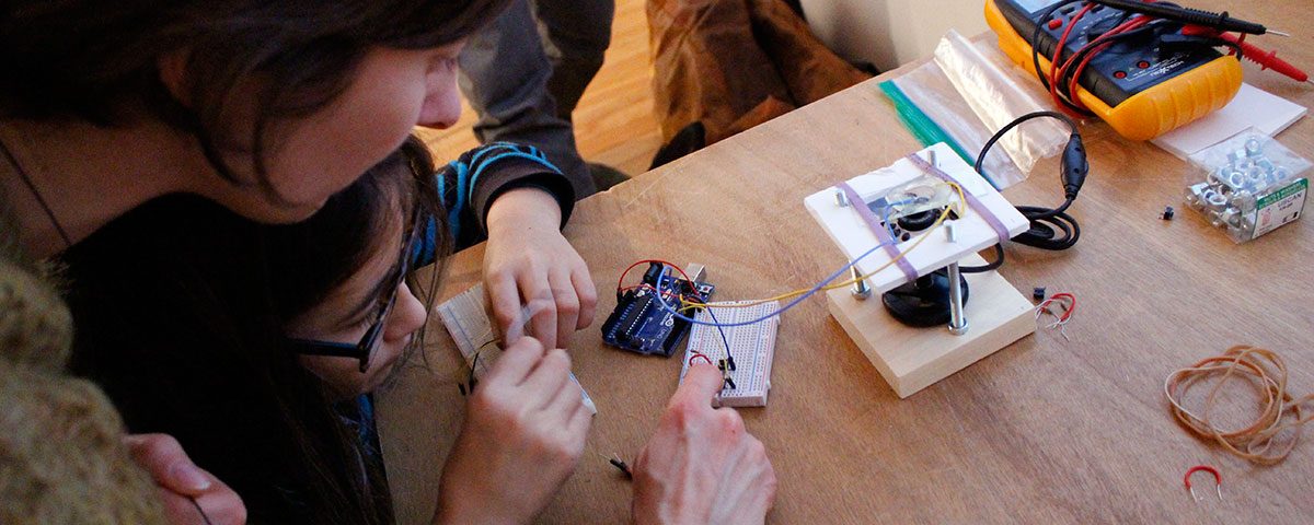 Arts électroniques en famille - bioart. Photo: Stéphanie Lagueux, 2015.