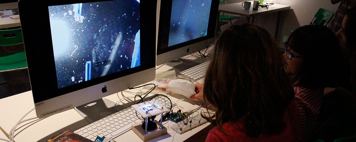 Arts électroniques en famille - bioart. Photo: Stéphanie Lagueux, 2015.